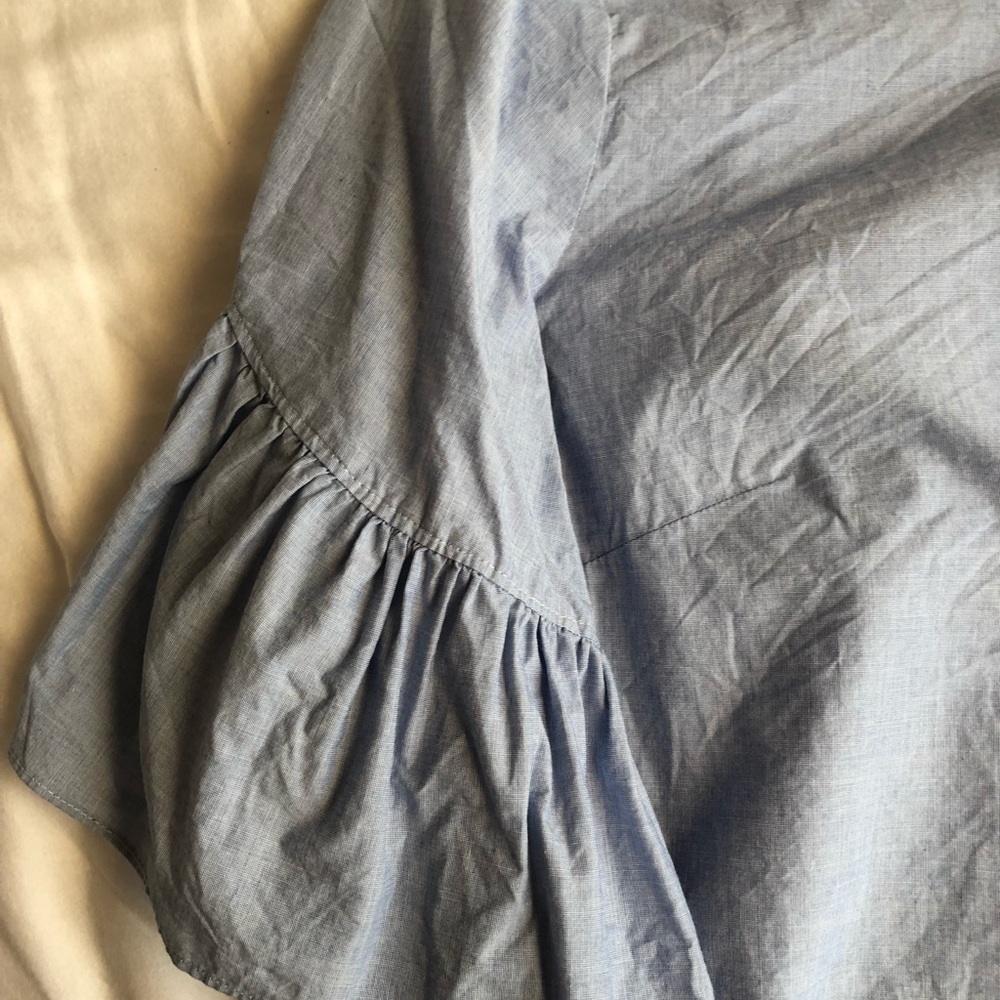 Madewell ruffle sleeve top